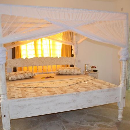 Kimya House, Watamu Bed & Breakfast Dış mekan fotoğraf